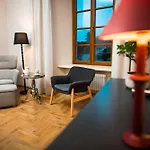 Easy Rent- Fontana Boutique Premium Plac Zamkowy Lublin